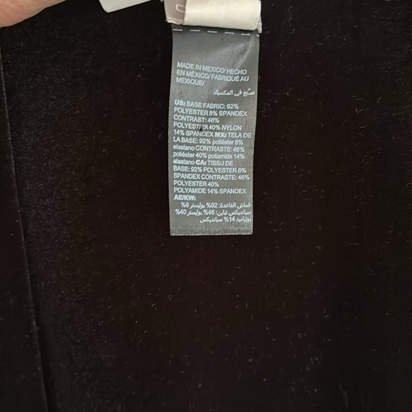 Chicos Travelers Collection Reversible Black To Red Velvet Floral Jacket NWT - Picture 7 of 11